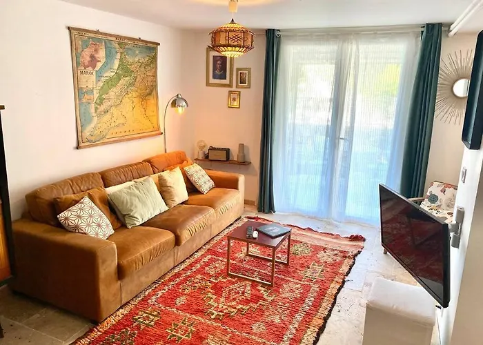 La Suite De La Maison Jaune